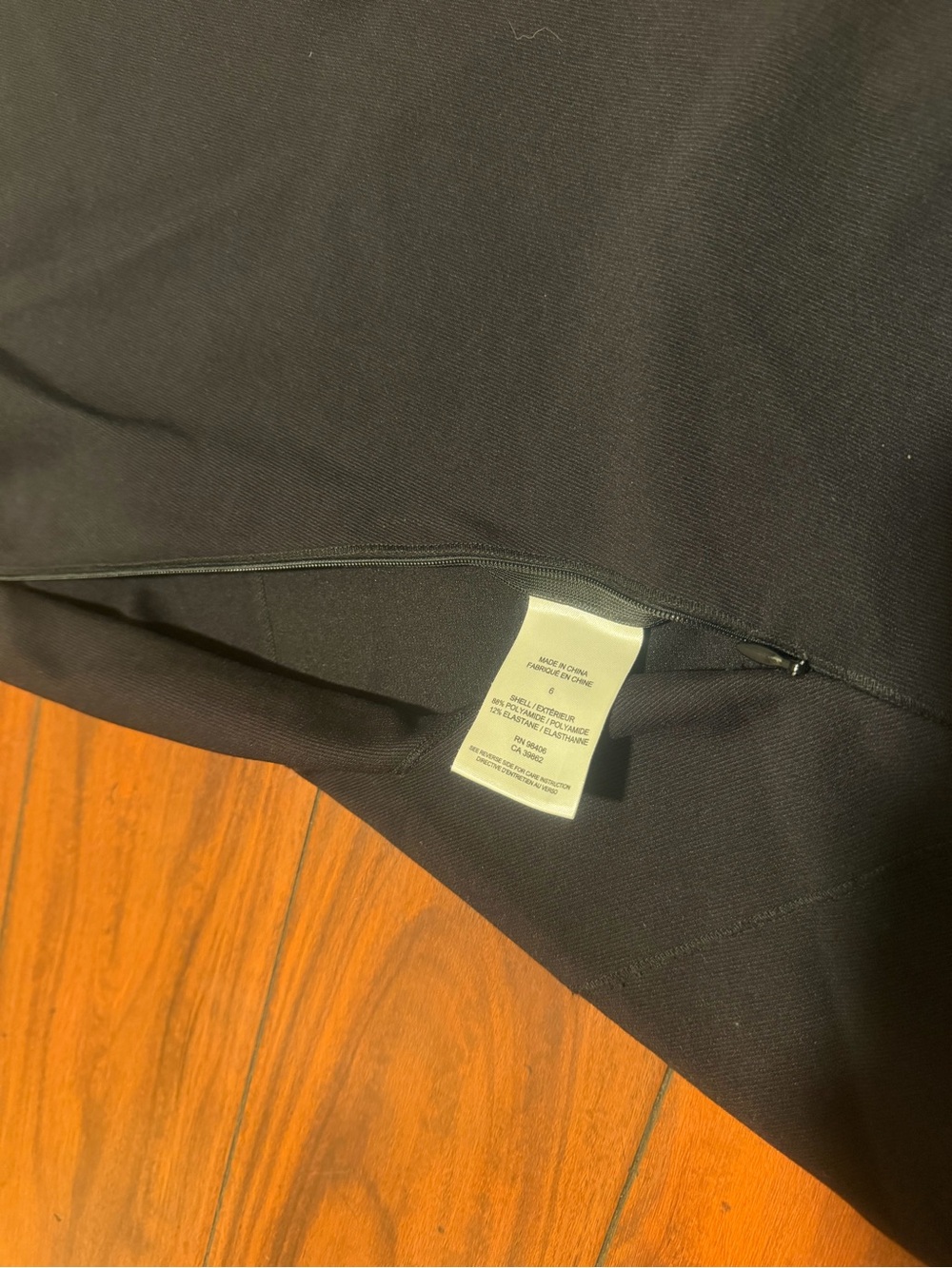 Theory Black Sleeveless V-Neck Sheath Dress - Picture 8 of 9